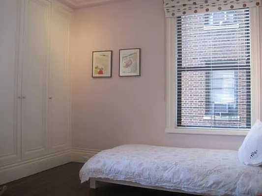 Sold by Real Direct | media 10