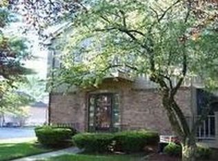41528 Bedford Dr, Canton, MI 48187