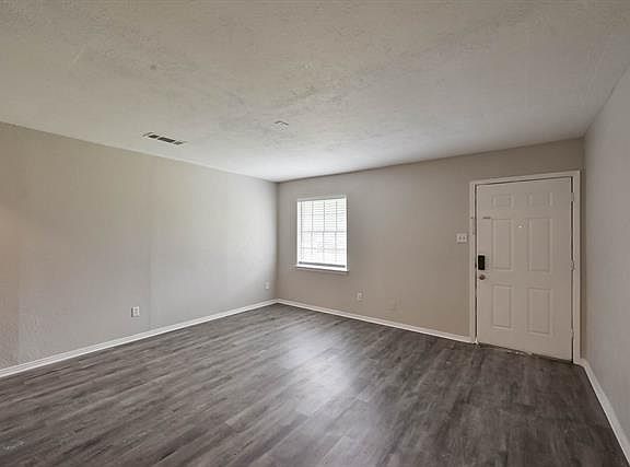 5th image of 517-519 Virginia Ave