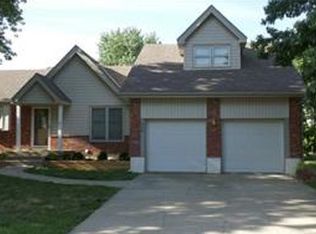 1246 E Butterfield Pl, Olathe, KS 66062