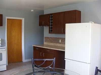 5th image of 123 Vaill Ave