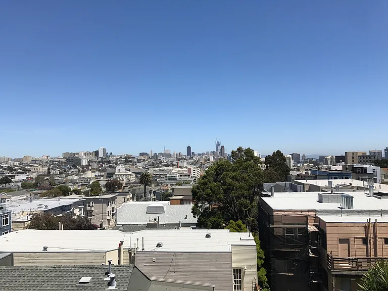 910 Presidio Ave #8 — Photo 5