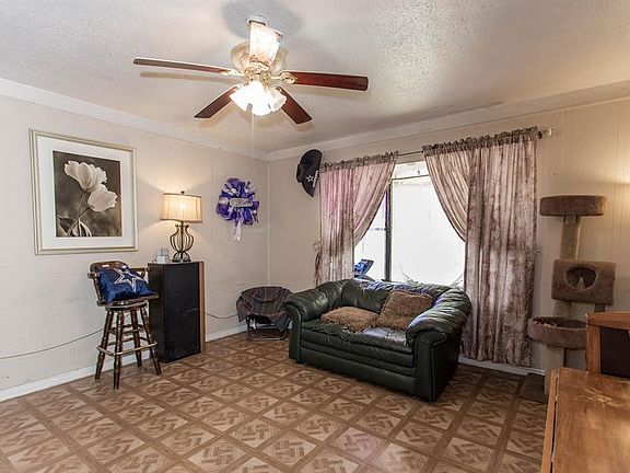 4th image of 2912 Avenue C