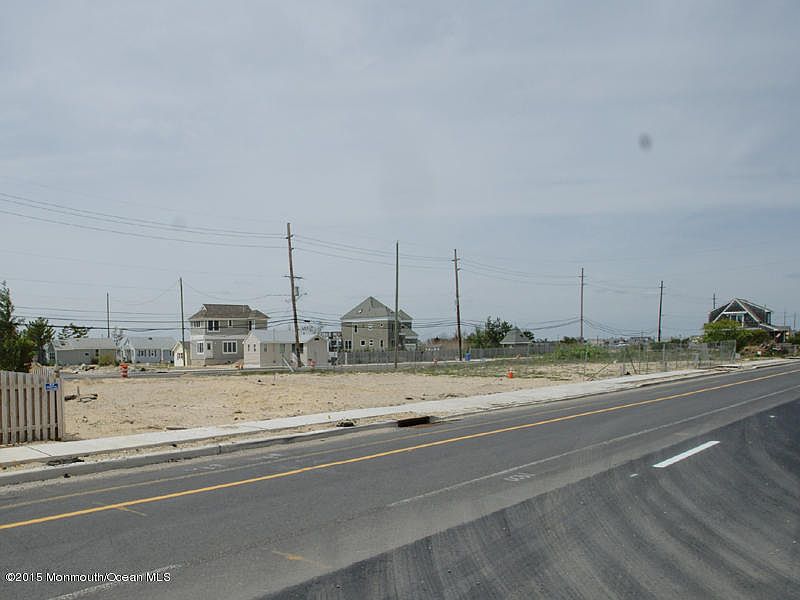 2nd image of 459 Route 35 N