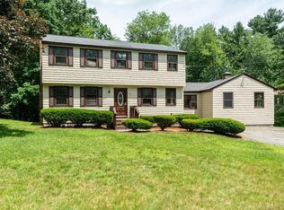 33 Wagon Wheel Rd, Dracut, MA 01826