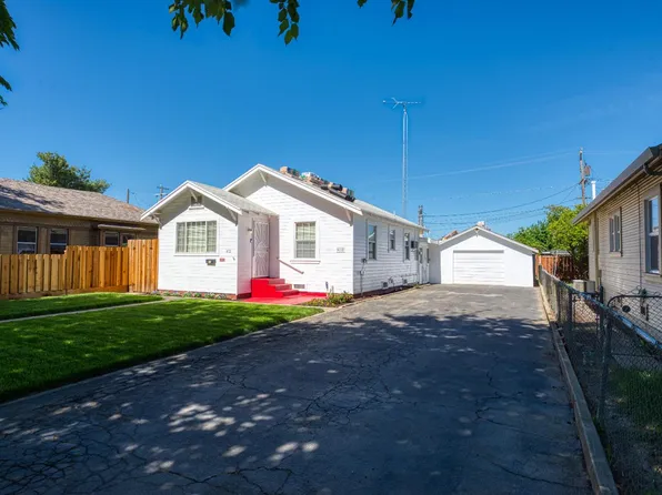 412 2nd St, Gustine, CA 95322