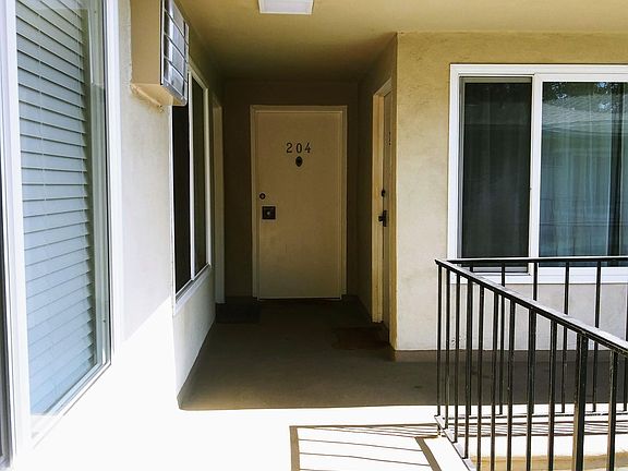 Entrance door, unit located on 2nd floor