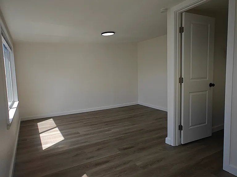 4931 Yew Ln SW — Photo 14