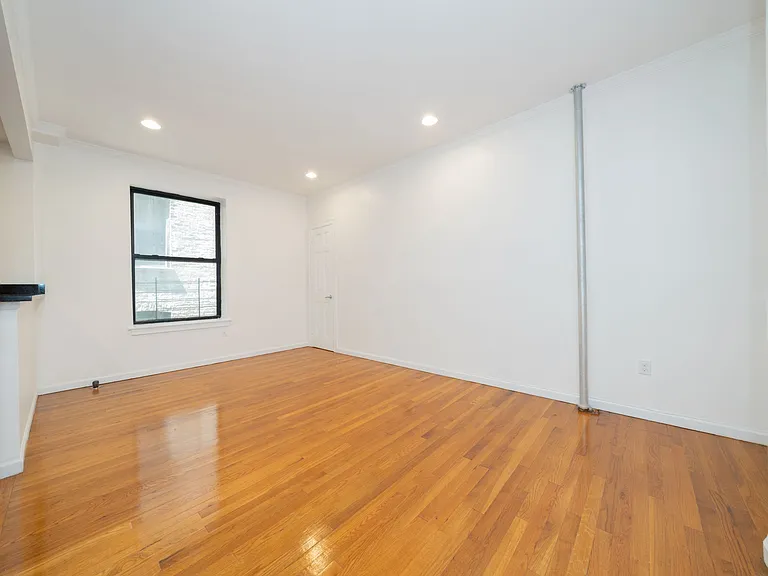 547 W 157th St #6 — Photo 3