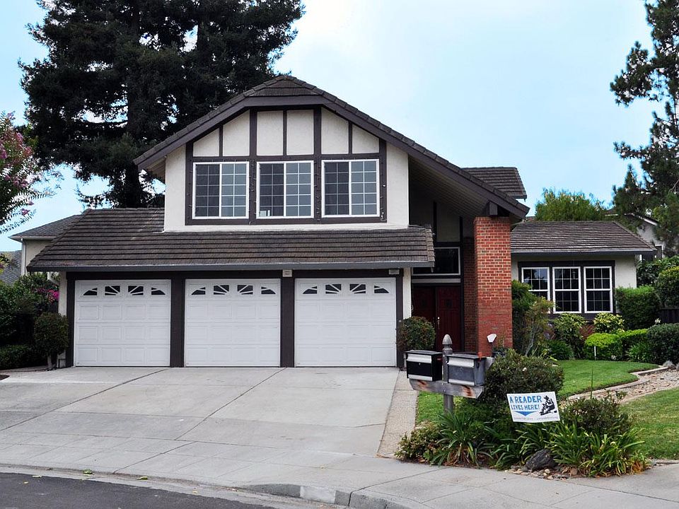 1st image of 1627 Crow Ct