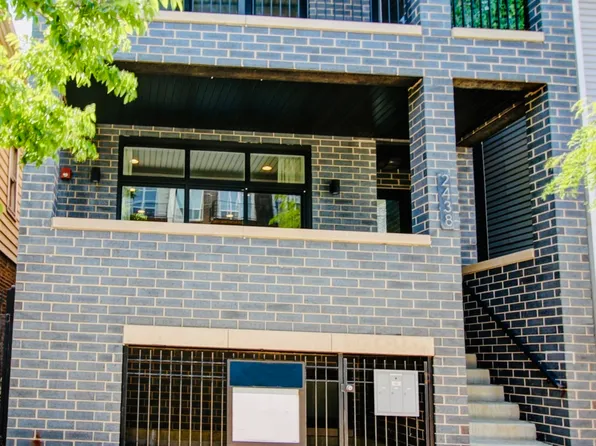 2438 N Western Ave #1, Chicago, IL 60647