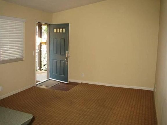 3rd image of 5550 Adelaide Ave Unit 10