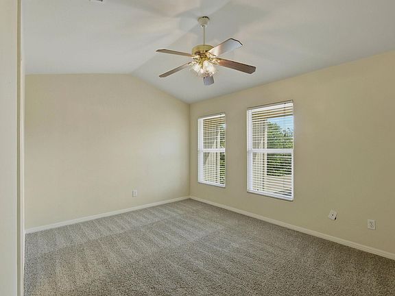 4th image of 2215 Dry Creek Dr APT 816