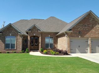 108 Luanne Ln, Muscle Shoals, AL 35661