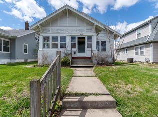 2826 Arlington Ave, Davenport, IA