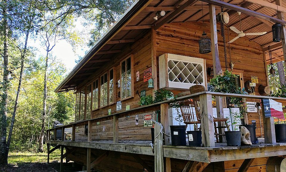 1st image of 501 Boggy Creek Ln