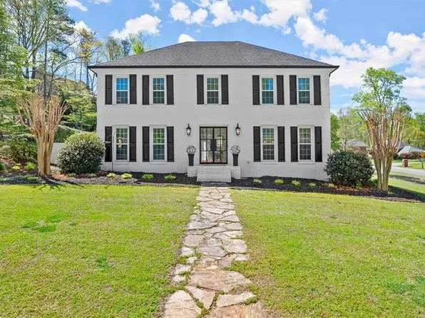 5424 Tally Green Dr, Marietta, GA 30068