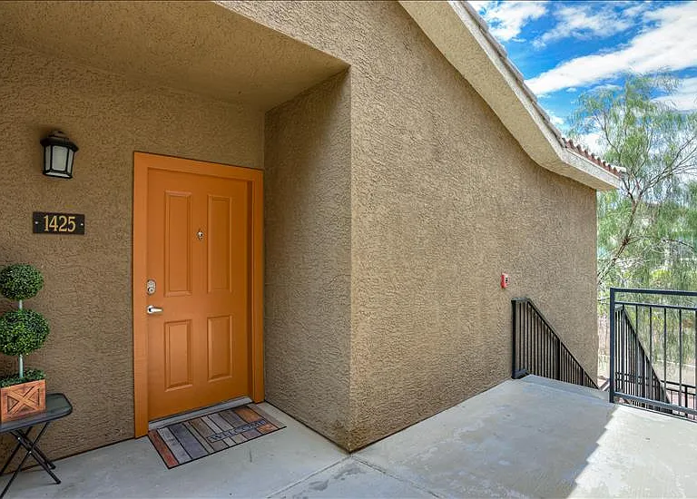 Welcome to our Condo! Located on the 2nd floor.