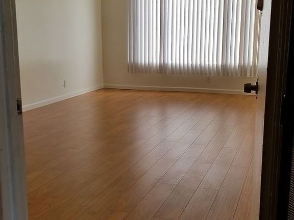 2nd image of 3839 Stevely Ave APT 16