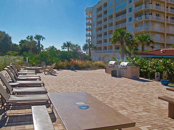 5th image of 130 Warsteiner Way APT 702