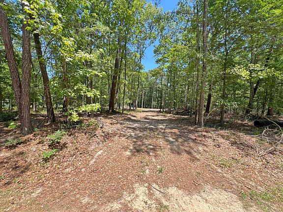 4th image of 10 Hickory Landing Ct