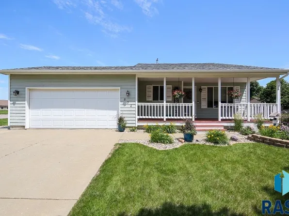 830 N Rose Ave, Tea, SD 57064