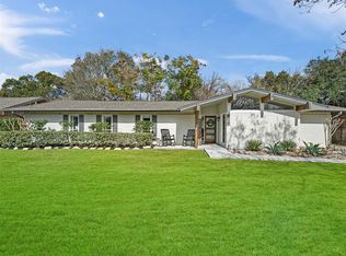 419 Terrace Dr, Seabrook, TX 77586