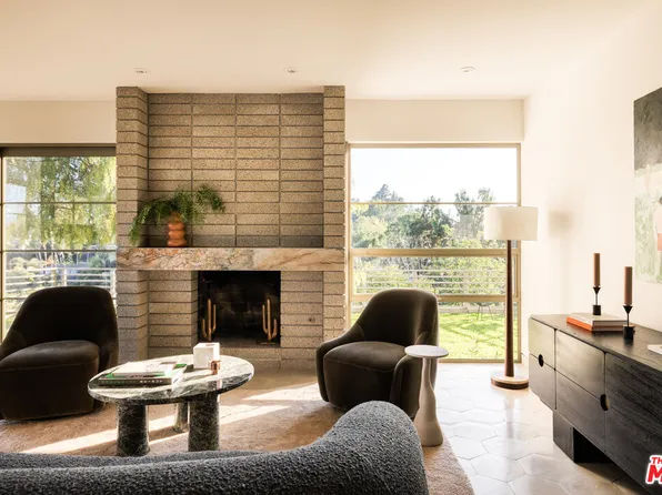 5514 Ridge Oak Dr, Los Angeles, CA 90068