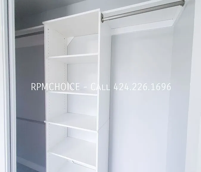 7035A Glasgow Ave — Photo 7