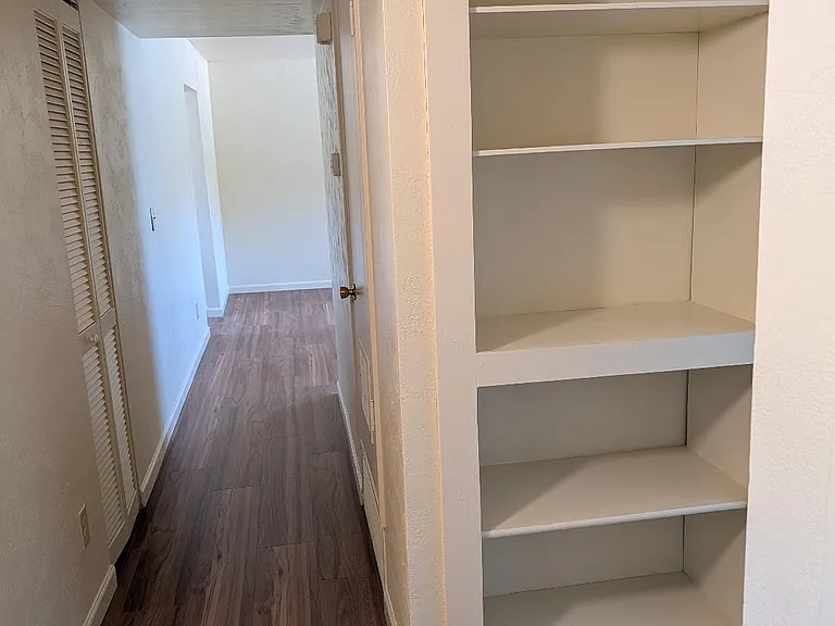 316 Canyon View St — Photo 6