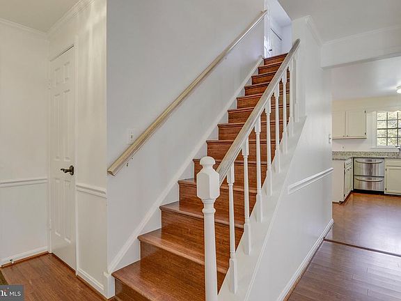 4th image of 7211 Grinnell Dr