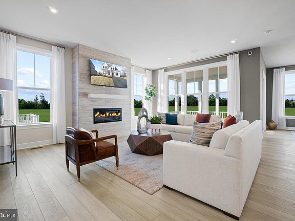 7th image of this home