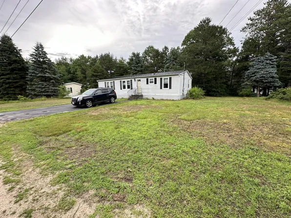 69 Valley Road, Wells, ME 04090