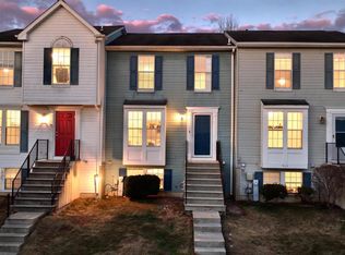 925 Pirates Ct, Edgewood, MD 21040