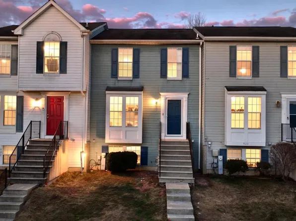 925 Pirates Ct, Edgewood, MD 21040