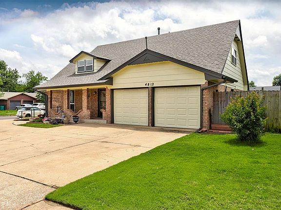 2nd image of 4812 SE 45th St