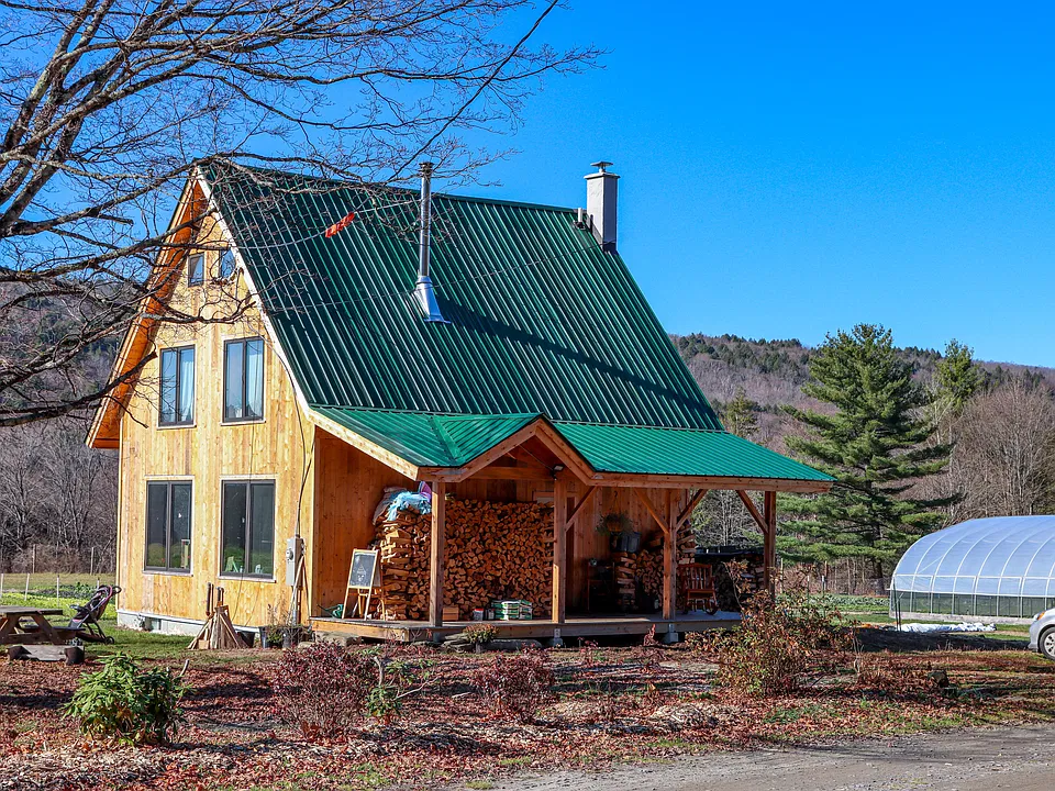 2416 Horn Of The Moon Rd