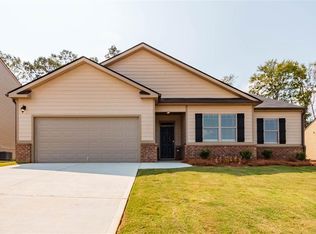 438 Indian River Dr, Jefferson, GA