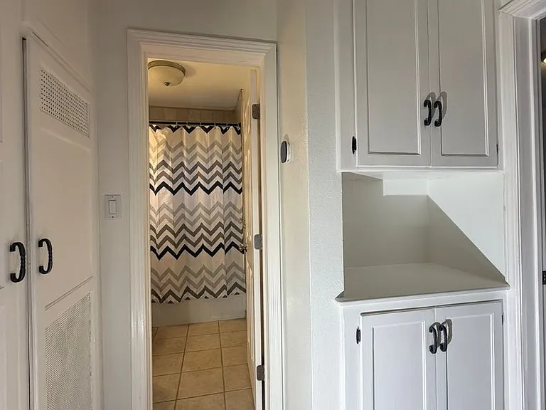 1243 Electric St — Photo 11