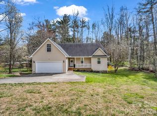 7 Saint Andrews Rd, Arden, NC 28704