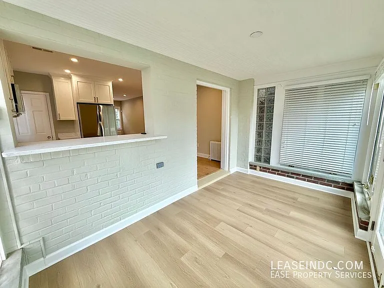 1941 39th St NW — Photo 14