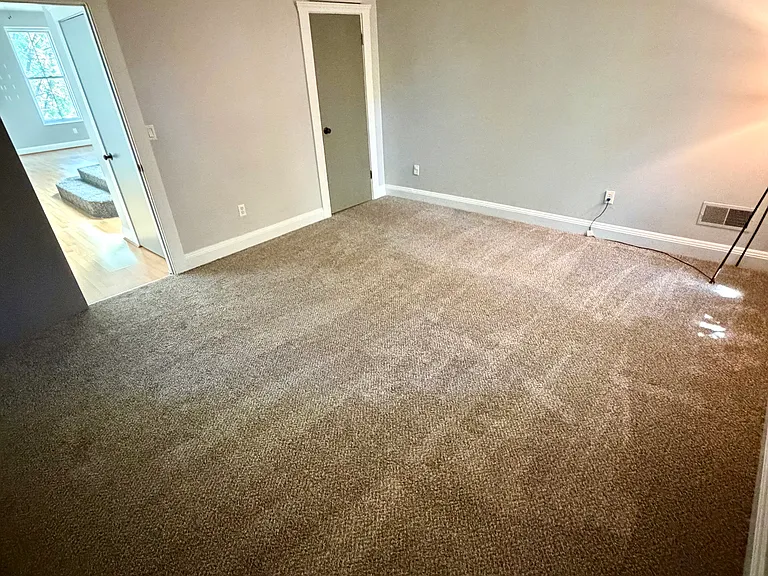 2140 Saint James Ave #3 — Photo 7