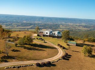 99 Raven Crest Trl E, Graysville, TN 37338