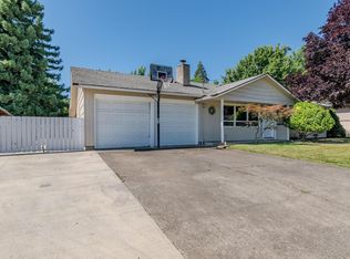 104 Windsor Way, Central Pt, OR 97502