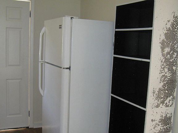 4th image of 14540 SE 63rd Ave