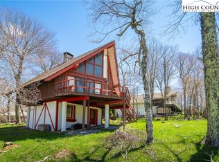 118 Skiway Cir, Banner Elk, NC 28604