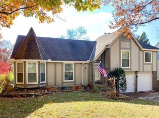 12909 W 102nd St, Lenexa, KS 66215