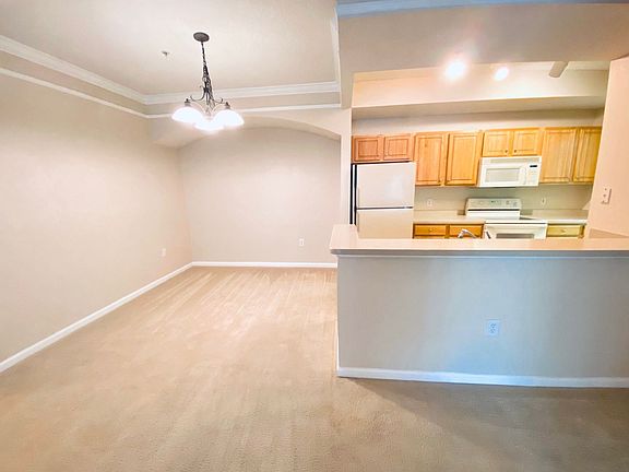 2nd image of 12102 Poppy Field Ln APT 106