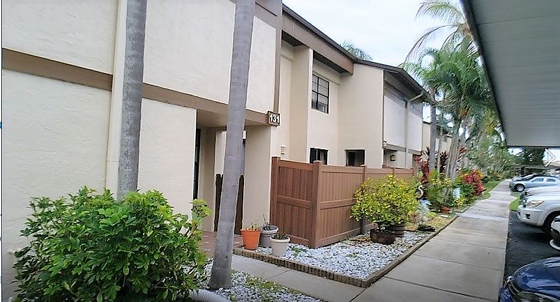 1st image of 9209 Seminole Blvd APT 132