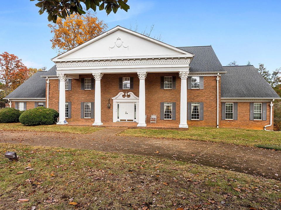 1st image of 7812 Stonehenge Dr